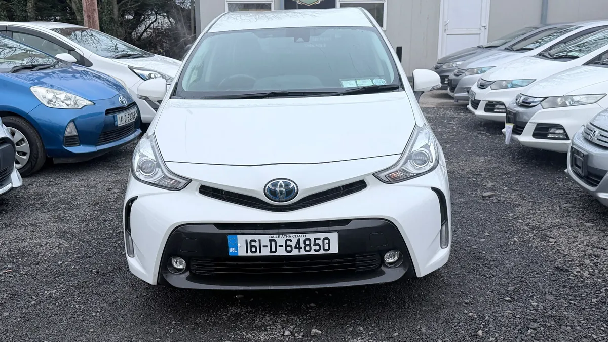 Toyota Prius Alpha 7 Seater 2016 AUTOMTIC HYBIRD - Image 3