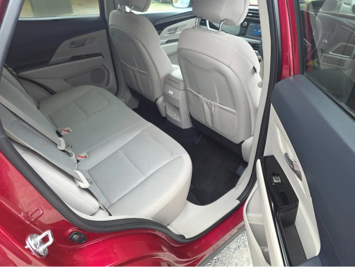 SsangYong Korando 1.6 MT 2WD 4DR - Image 2