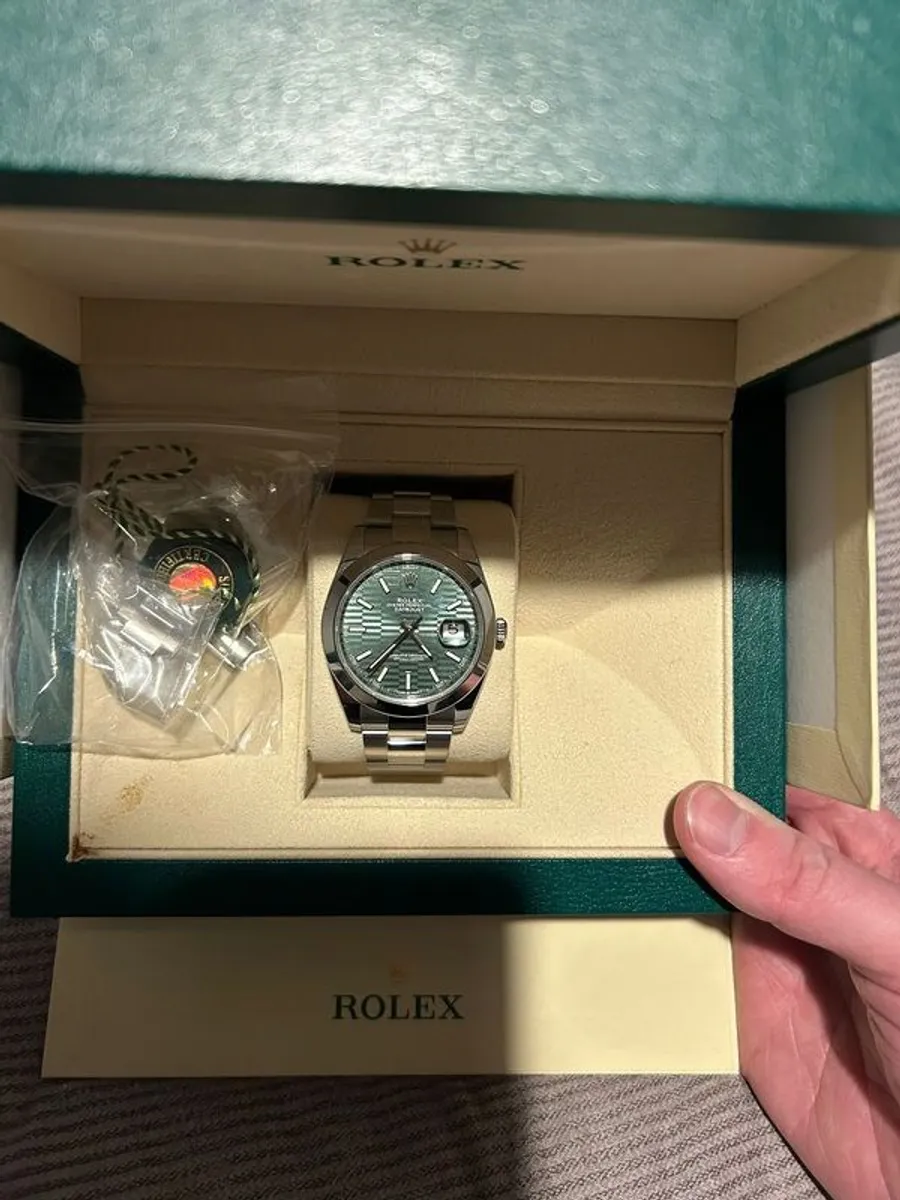 Rolex Datejust 41 - Image 1