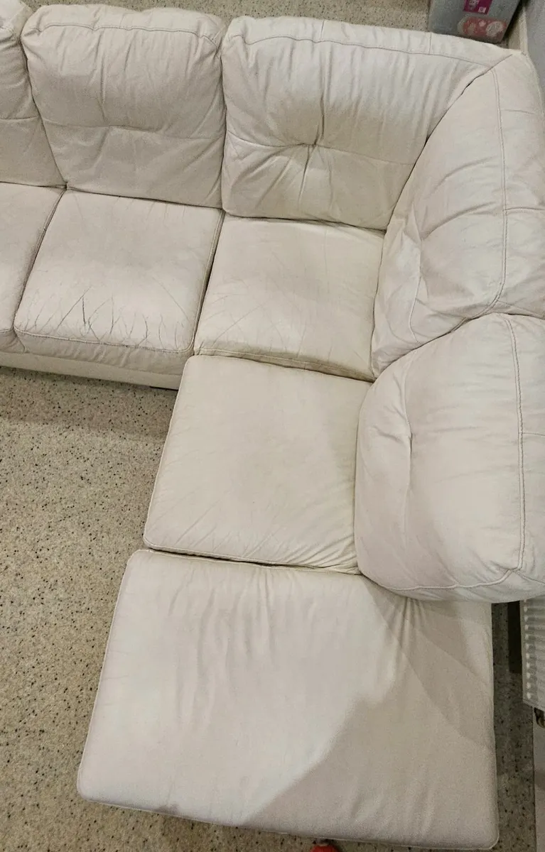 Cream leather corner suite - Image 2