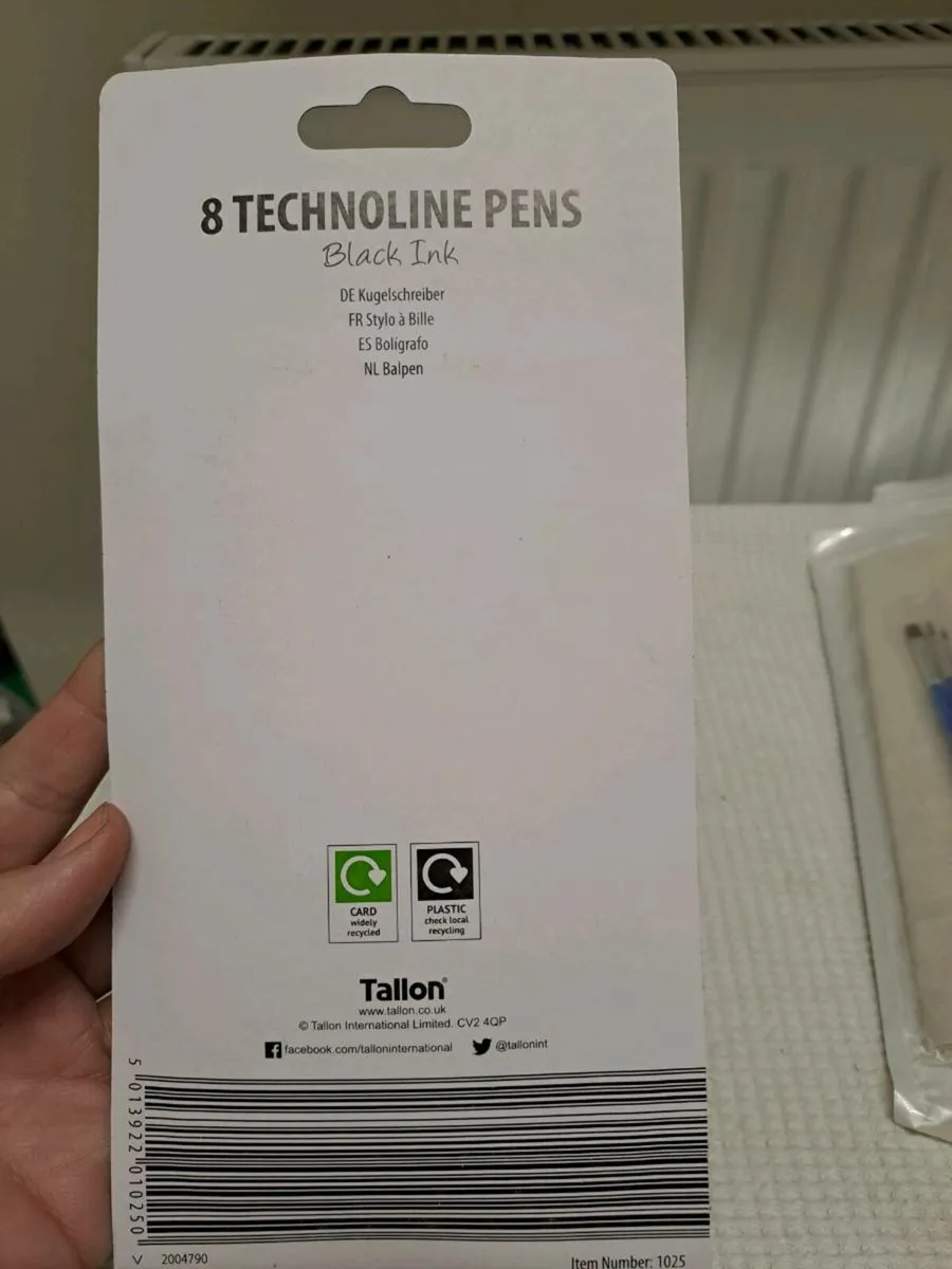 Pack of 8 Technoline black ink ballpoint pens - Image 2