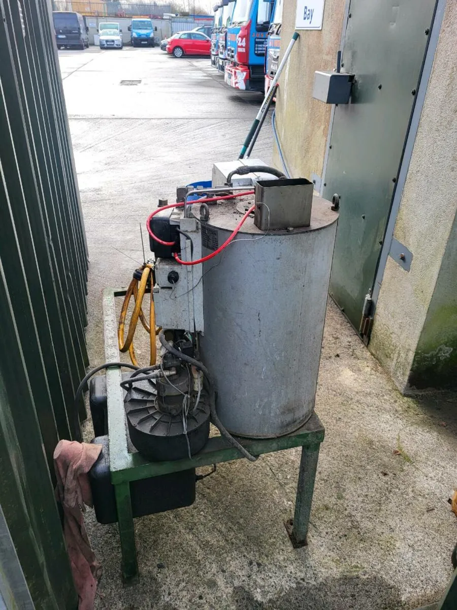 HOT / COLD WASHER - Image 3