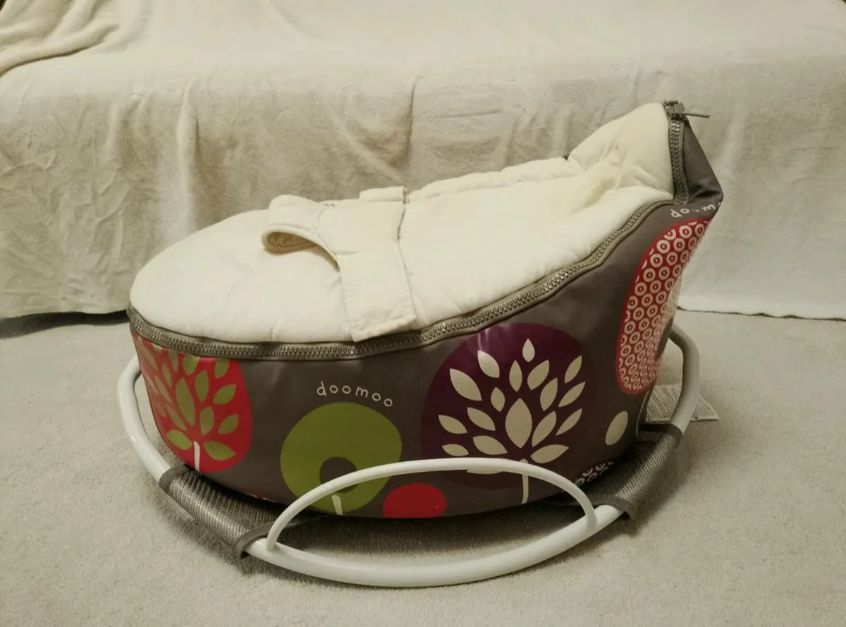 Doomo 2 in 1 seat and toy arch - Image 2