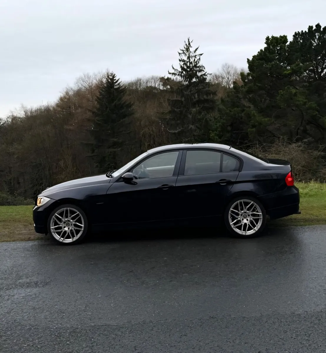 BMW e90 316i 1.6L – Ultra Low Mileage (160k km) - Image 1