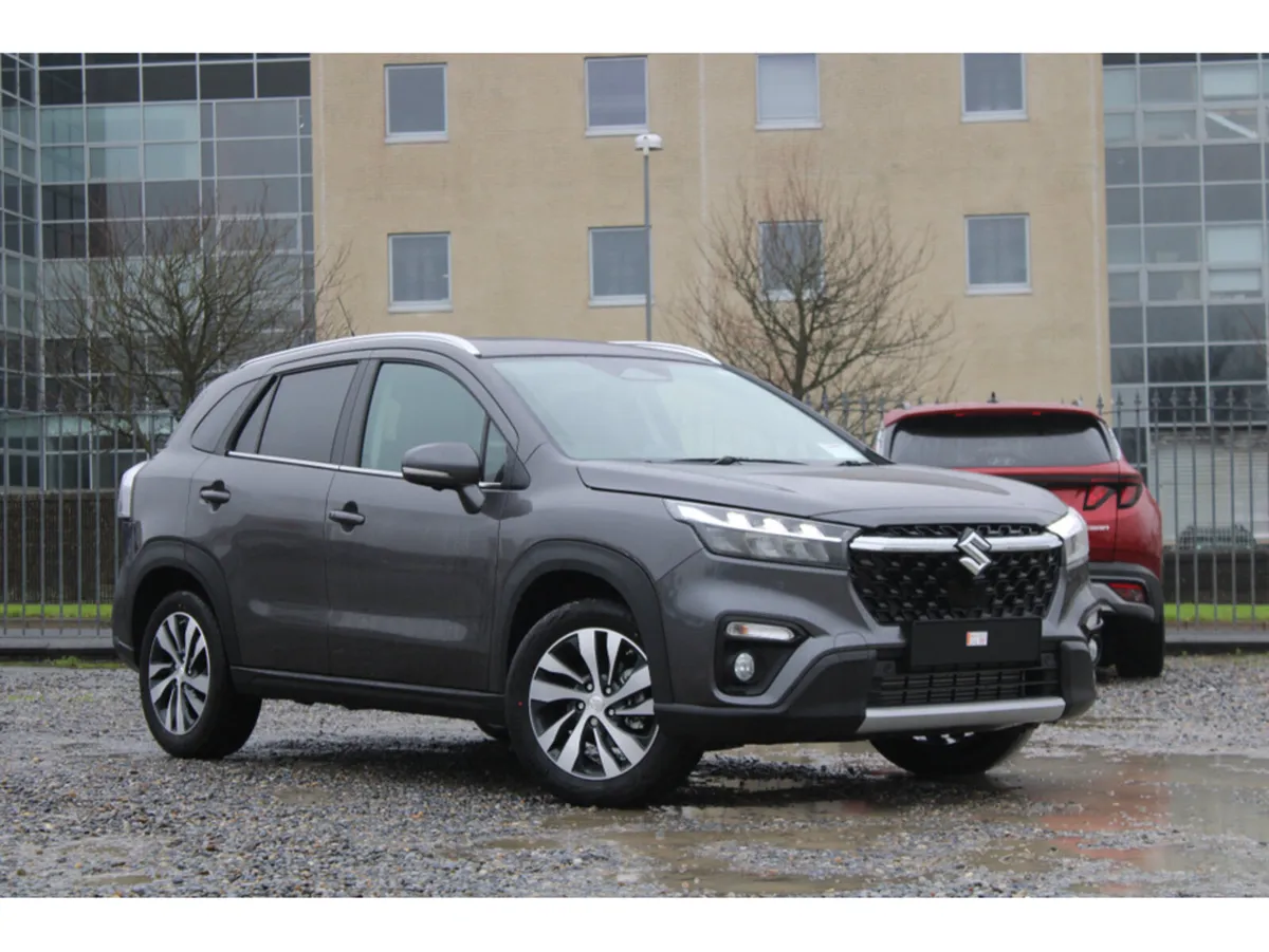 Suzuki SX4 S-Cross ultra 1.4 hybrid 10 yr warranty - Image 2