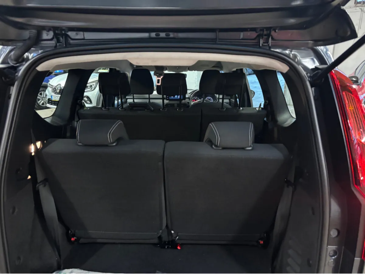 Dacia Jogger COMFORT TCE 110 5DR 7 seater - Image 4