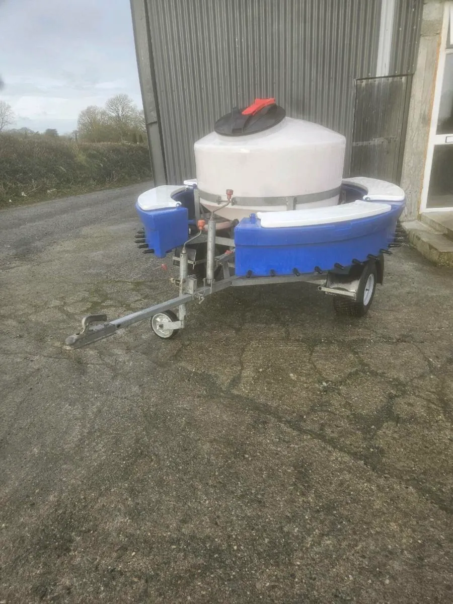 Calf feeder - Image 1