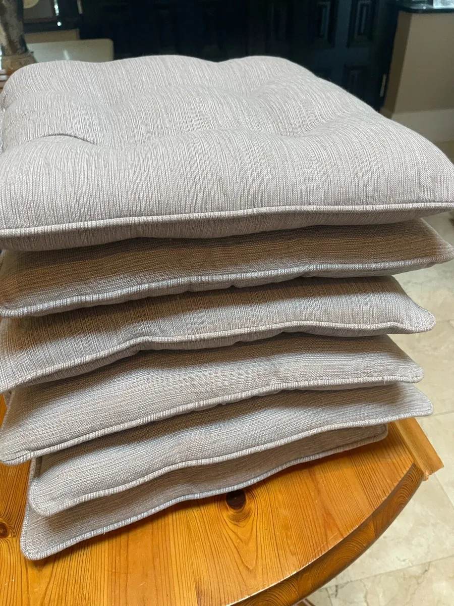 As New - 6 x Modern Quality Grey Thick Cushions - Image 2