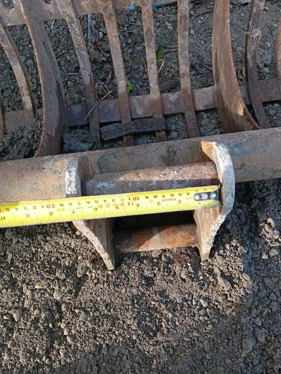 Riddle Bucket - Image 2