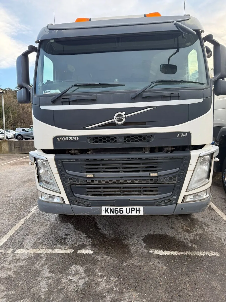 VOLVO   TRIDENT MIXER. ( 2016 ) - Image 2