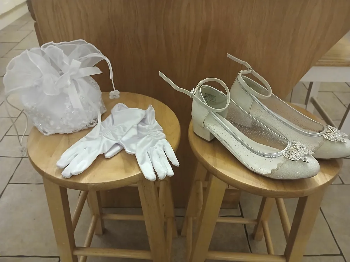 Communion Dress & Accessories - Image 2