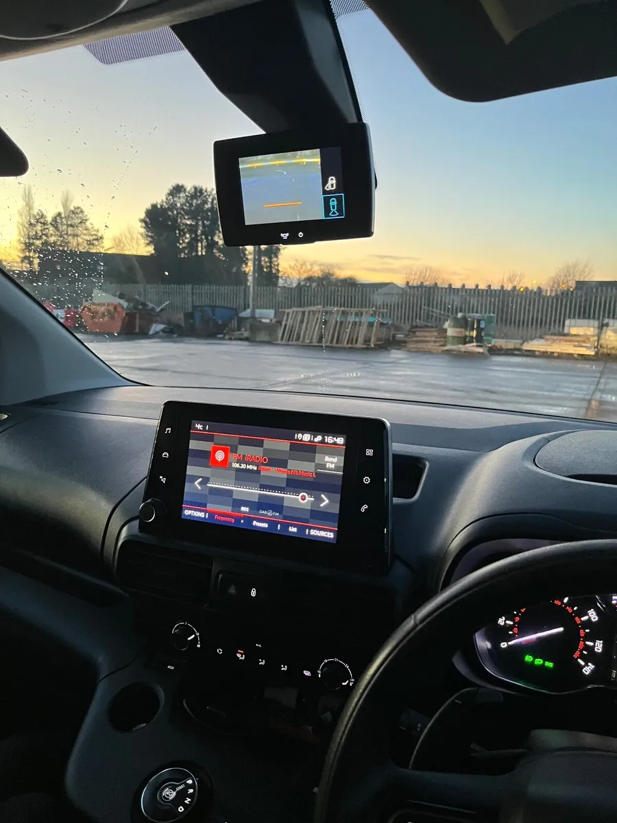 Citroen Berlingo 2019 AUTO - Image 3