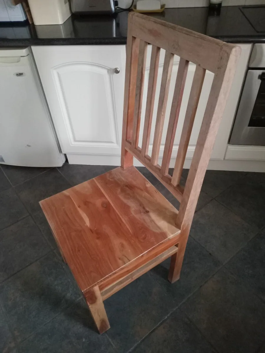 Dining table and six chairs - Image 4