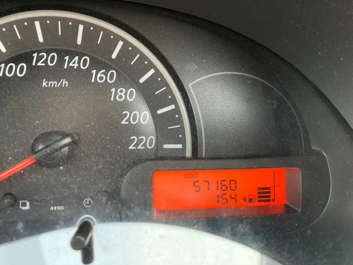 Nissan Micra 2011 - Image 4