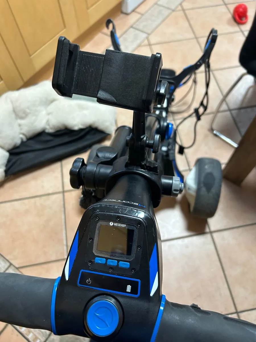 Golf trolley - Image 2