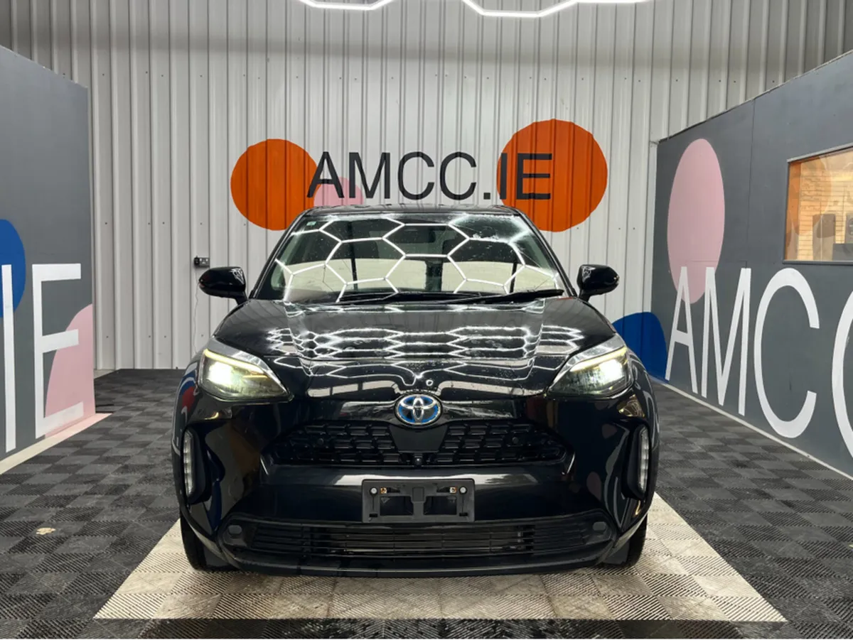 Toyota Yaris Cross 2021 TOYOTA YARIS CROSS 1.5L HY - Image 2