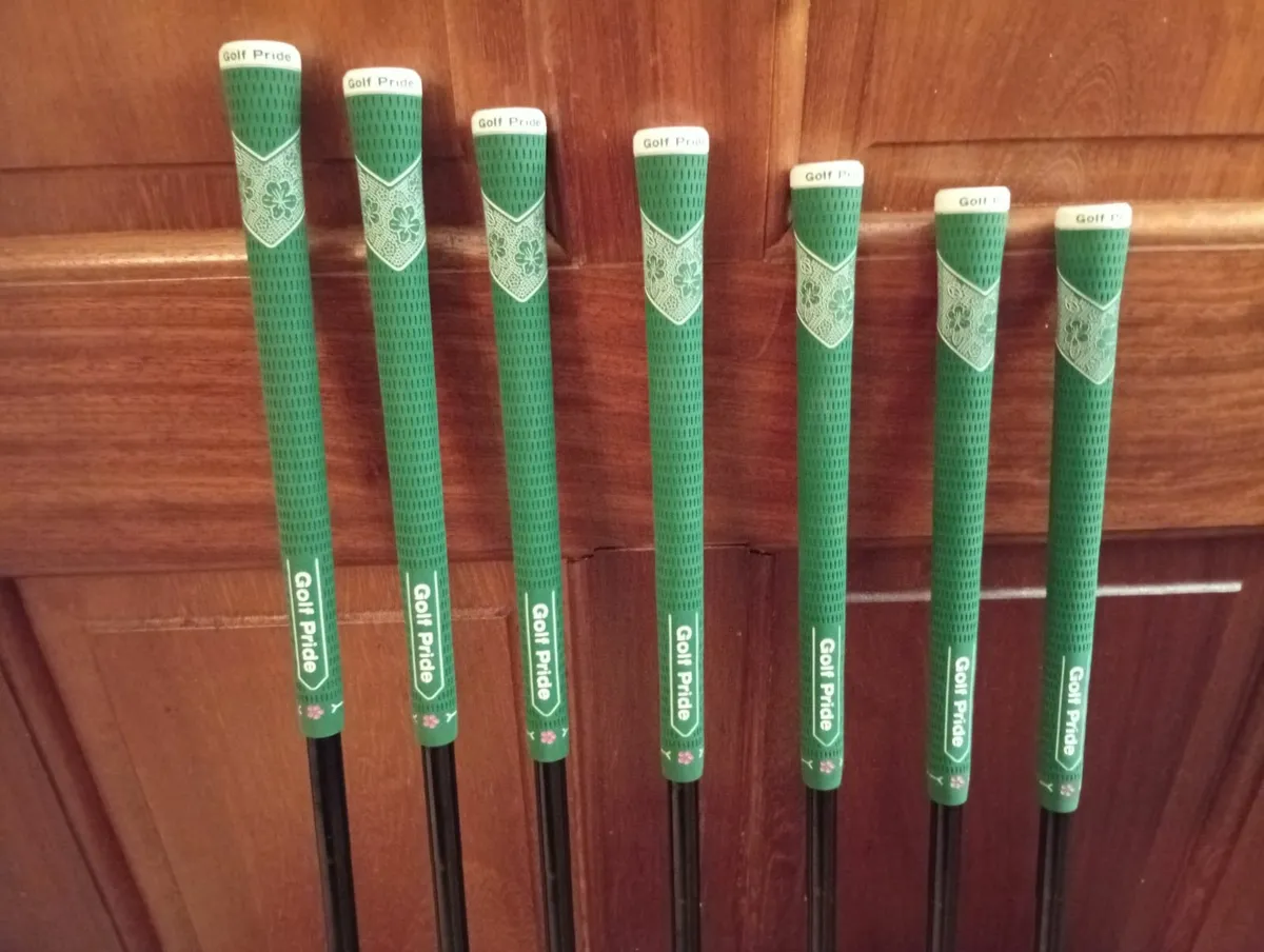 TaylorMade P770 Tungsten 4-6,7-Pw Forged  Stiff - Image 2