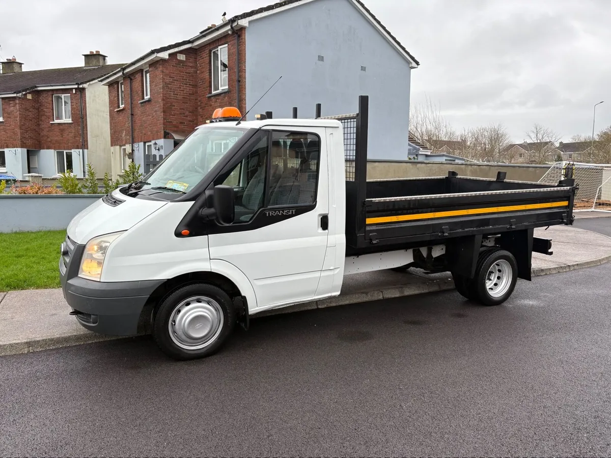 Ford Transit 2012 - Image 2