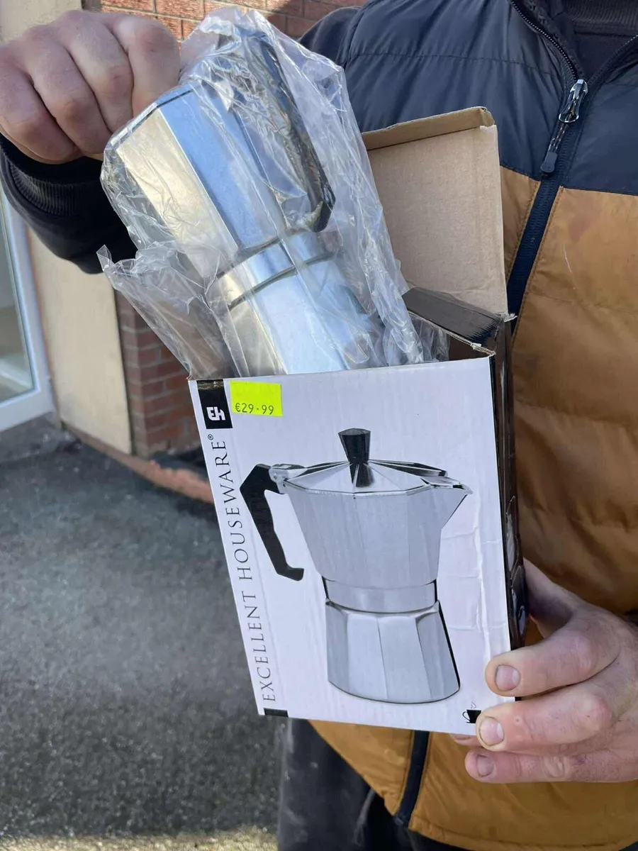 New in box coffee maker - Image 1