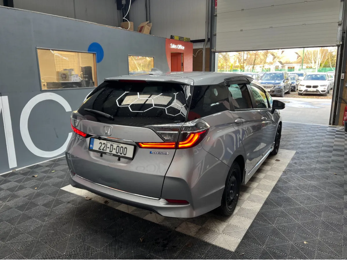 Honda Shuttle 2022 HONDA SHUTTLE 1.5L HYBRID / 61K - Image 2