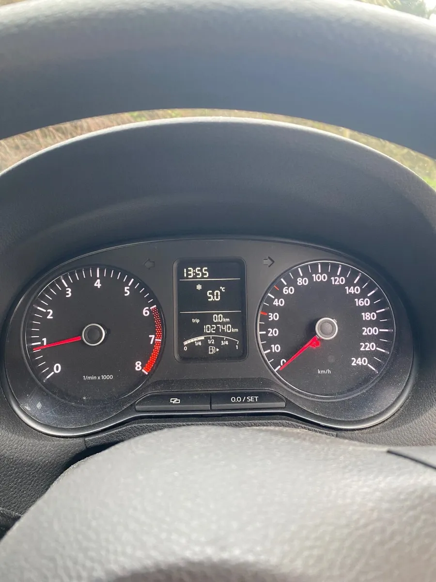 Volkswagen Polo 2011 - Image 3