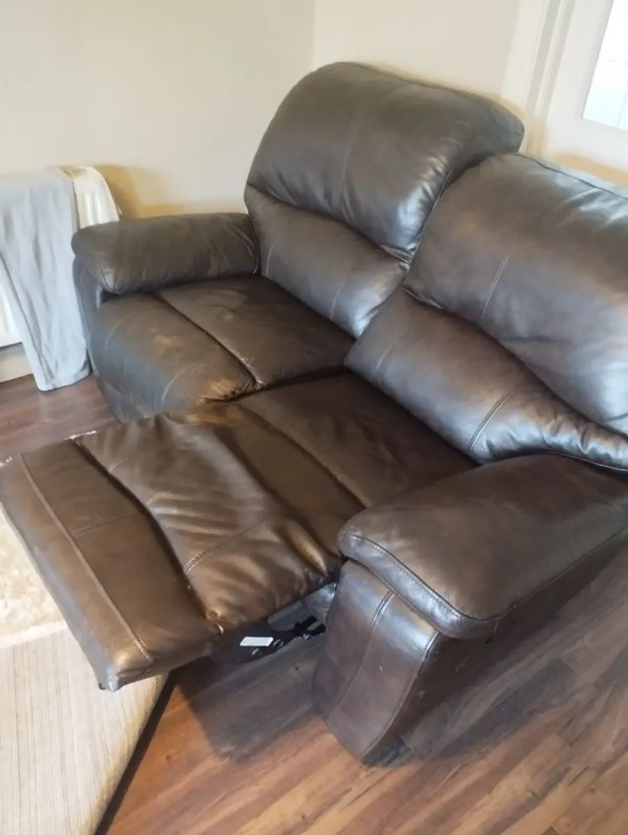 Two Recliner Sofas..2 seater and a 3 seater - Image 2