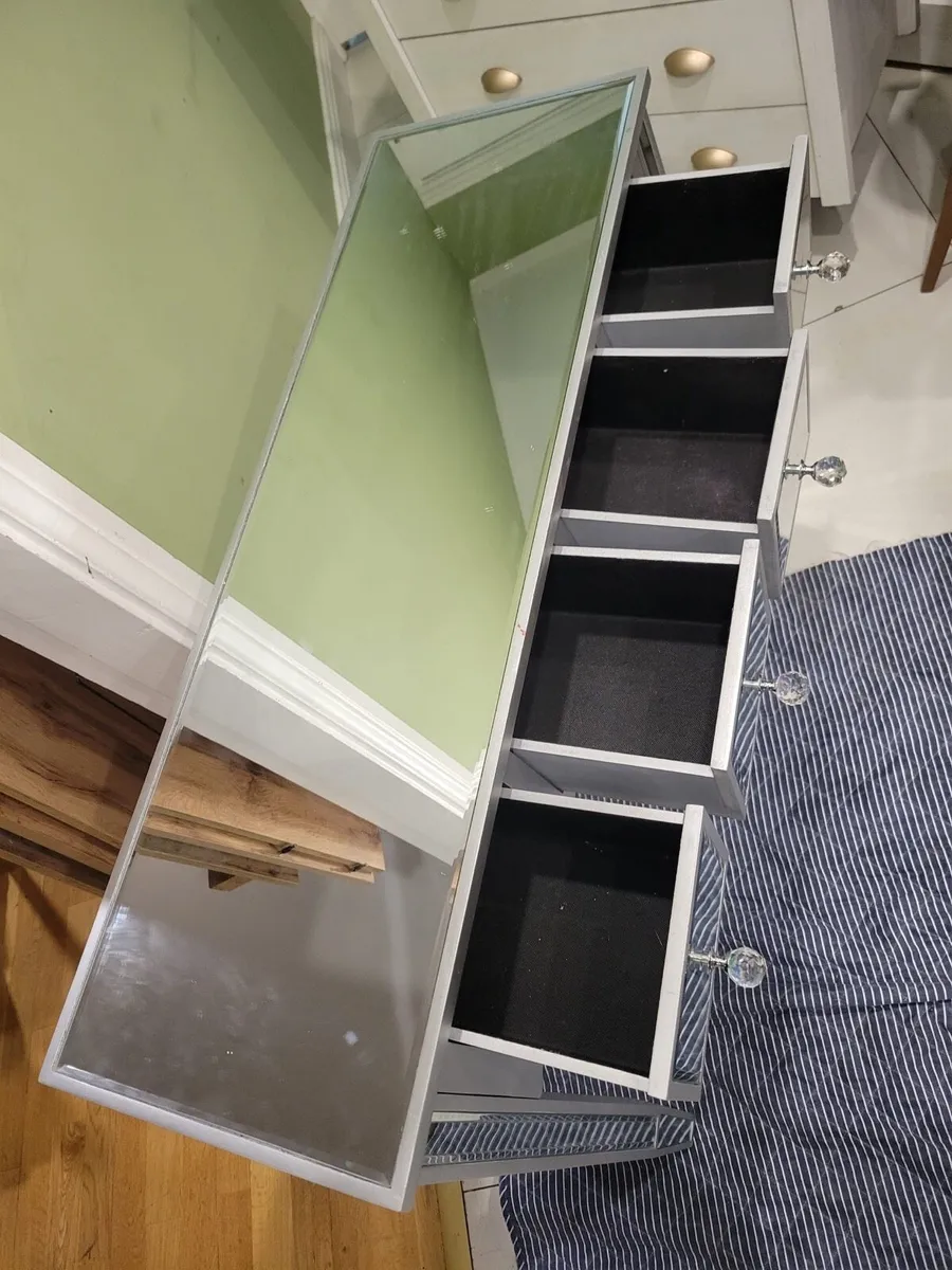 Hall table - Image 2