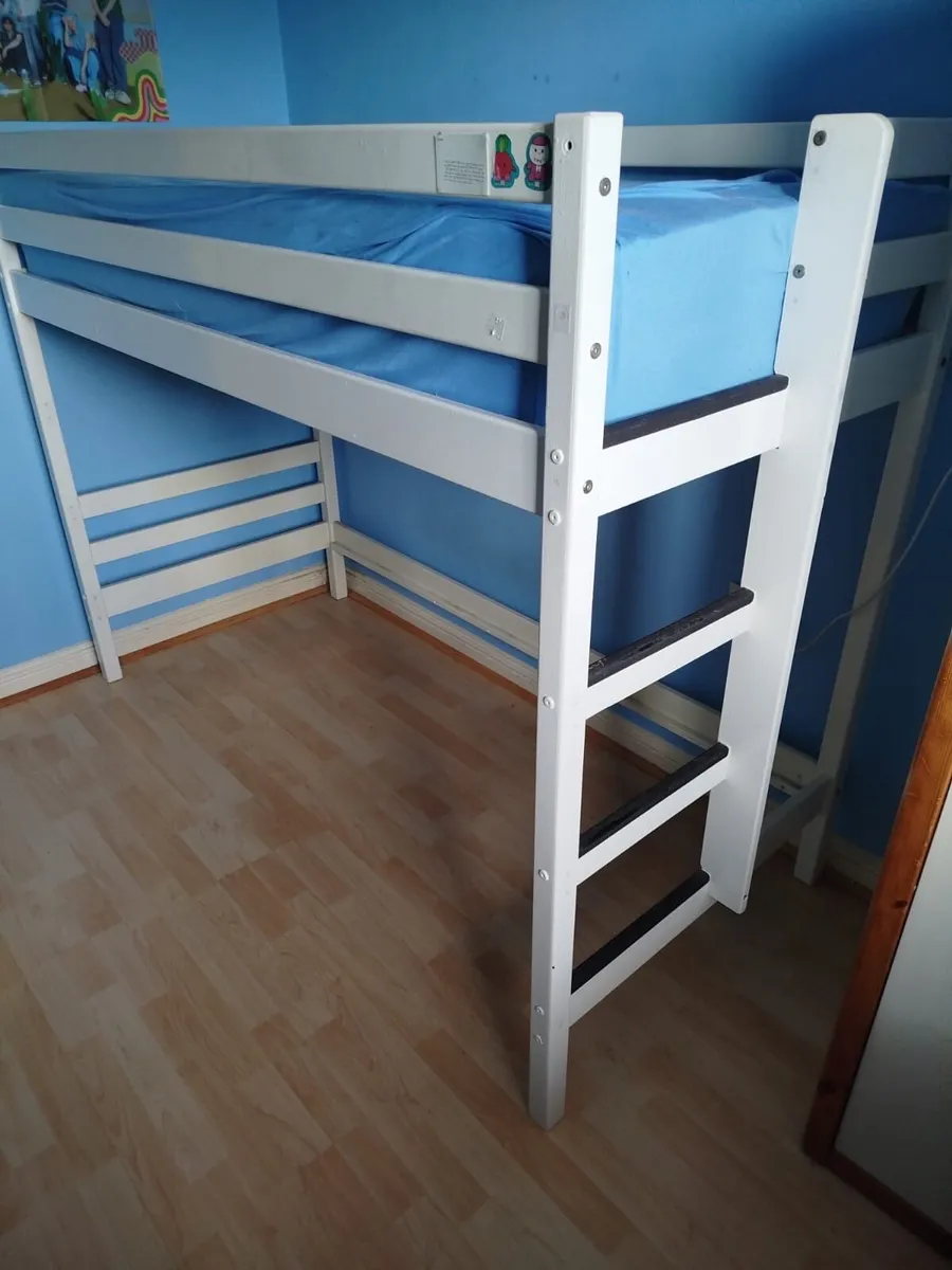 High sleeper / single kids bunk bed - Image 1