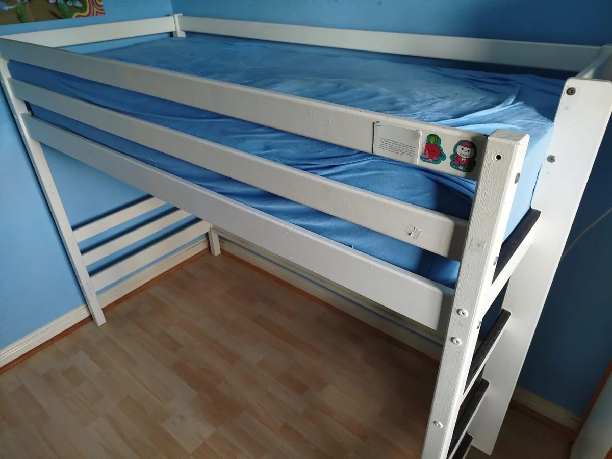 High sleeper / single kids bunk bed - Image 3