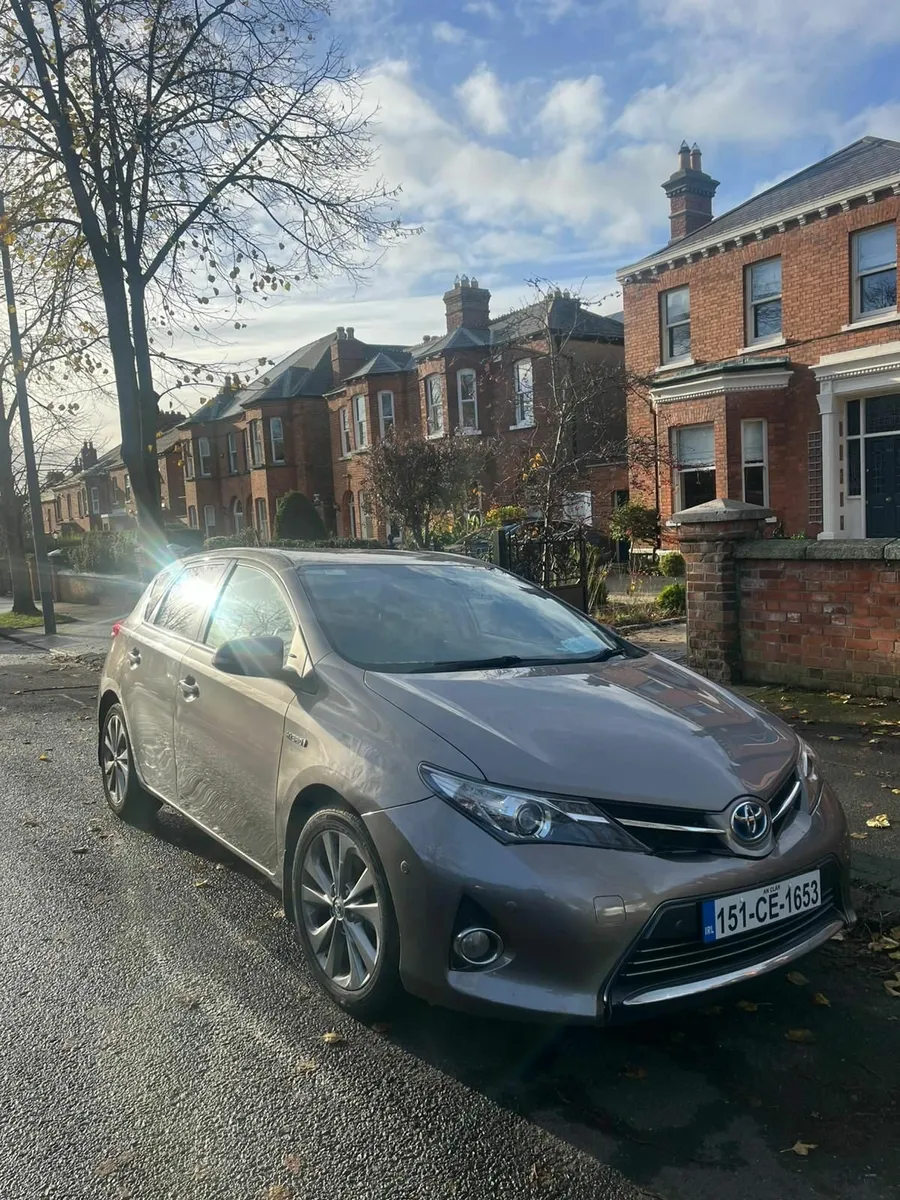 Toyota Auris 2015 - Image 4