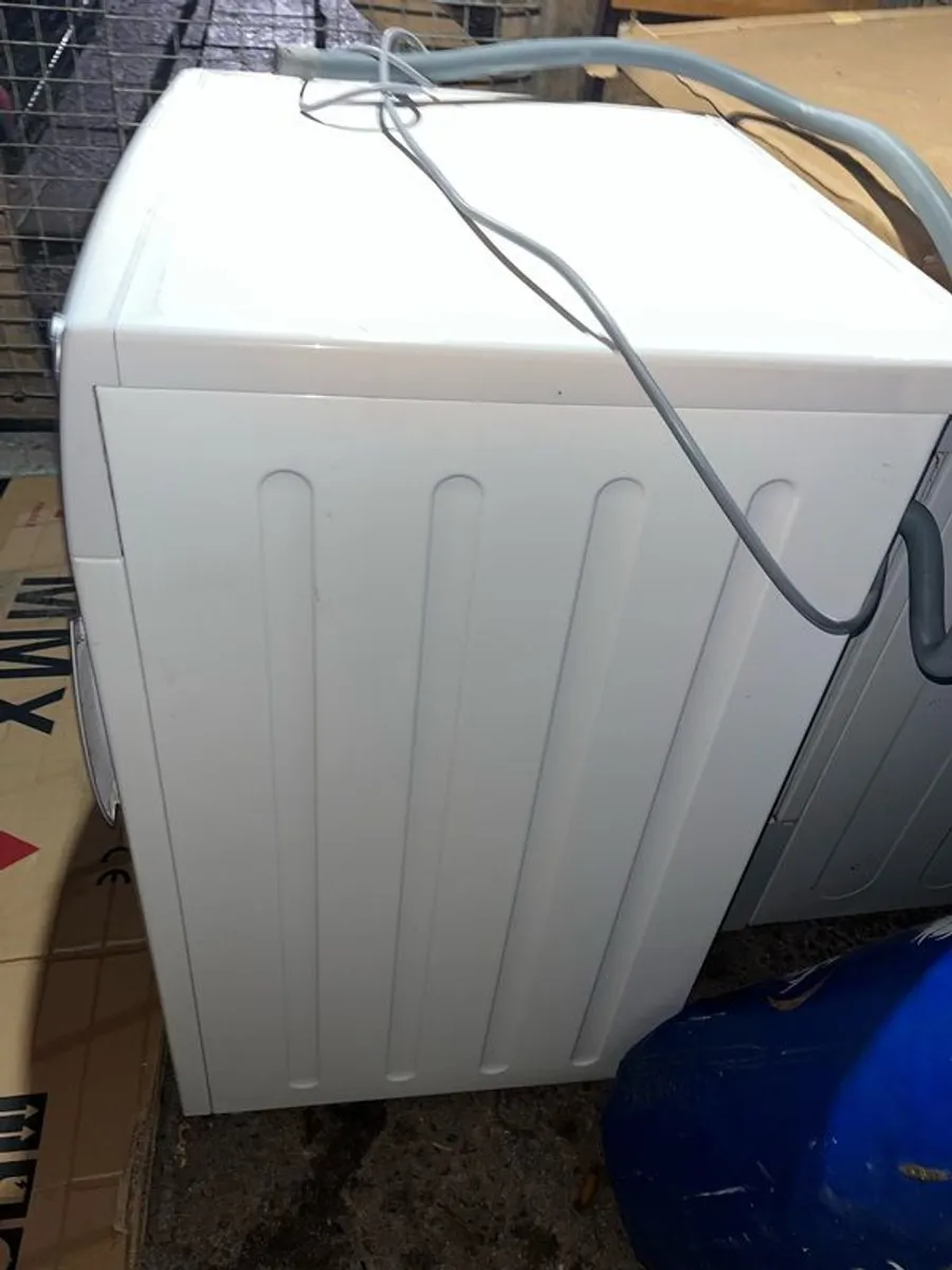 Bosch 6kg washing machine - Image 2