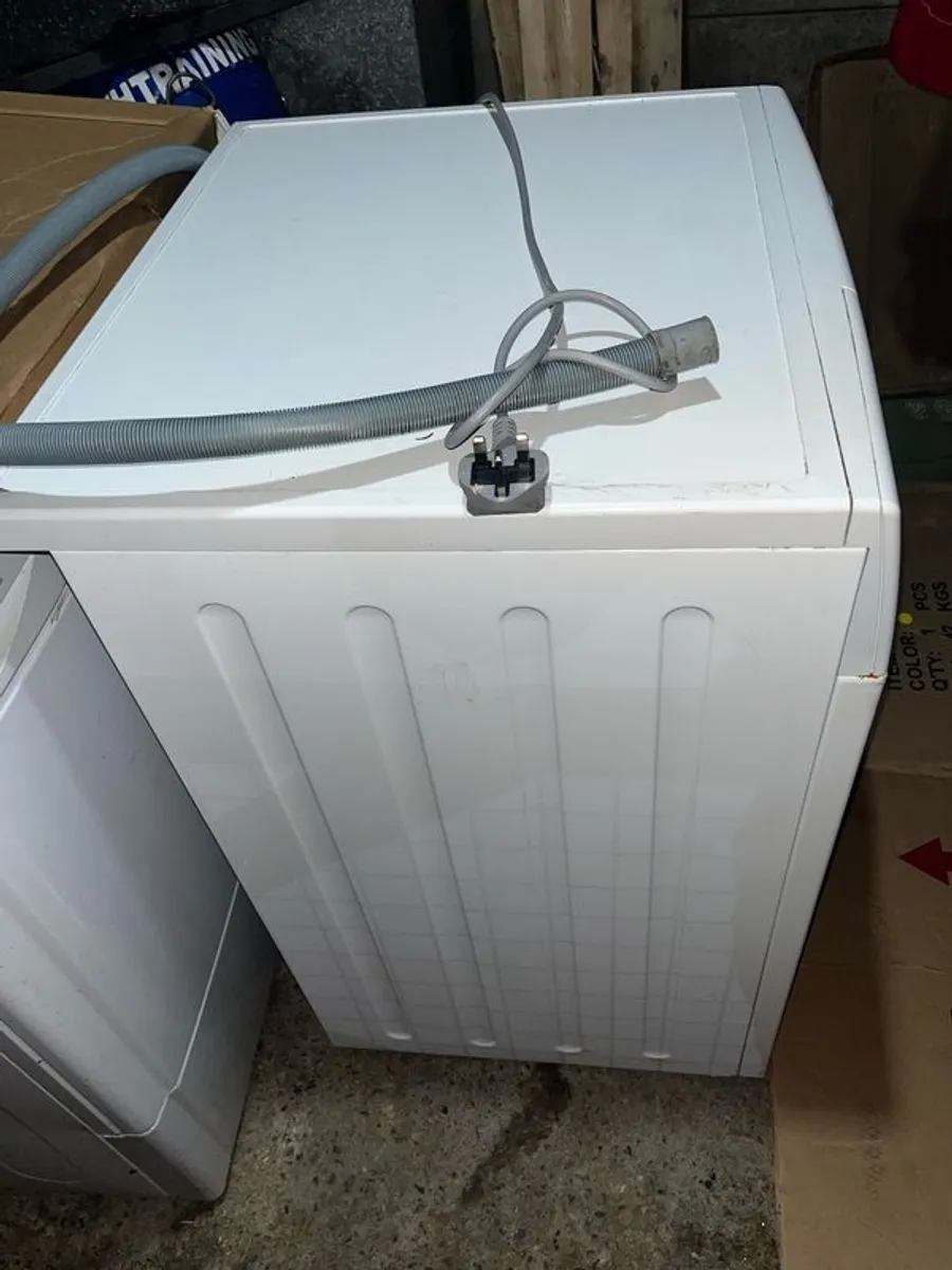 Bosch 6kg washing machine - Image 3