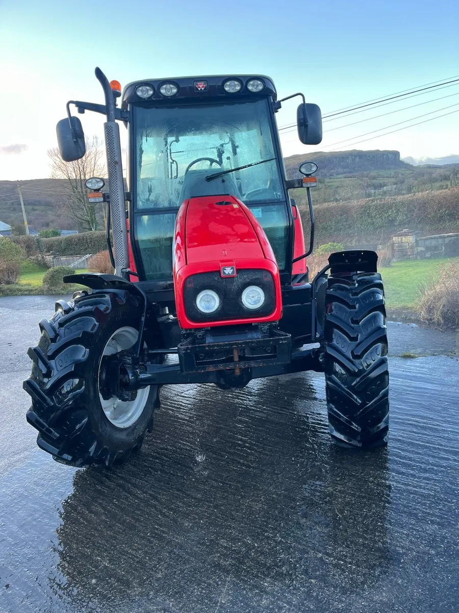 Massey Ferguson - Image 4
