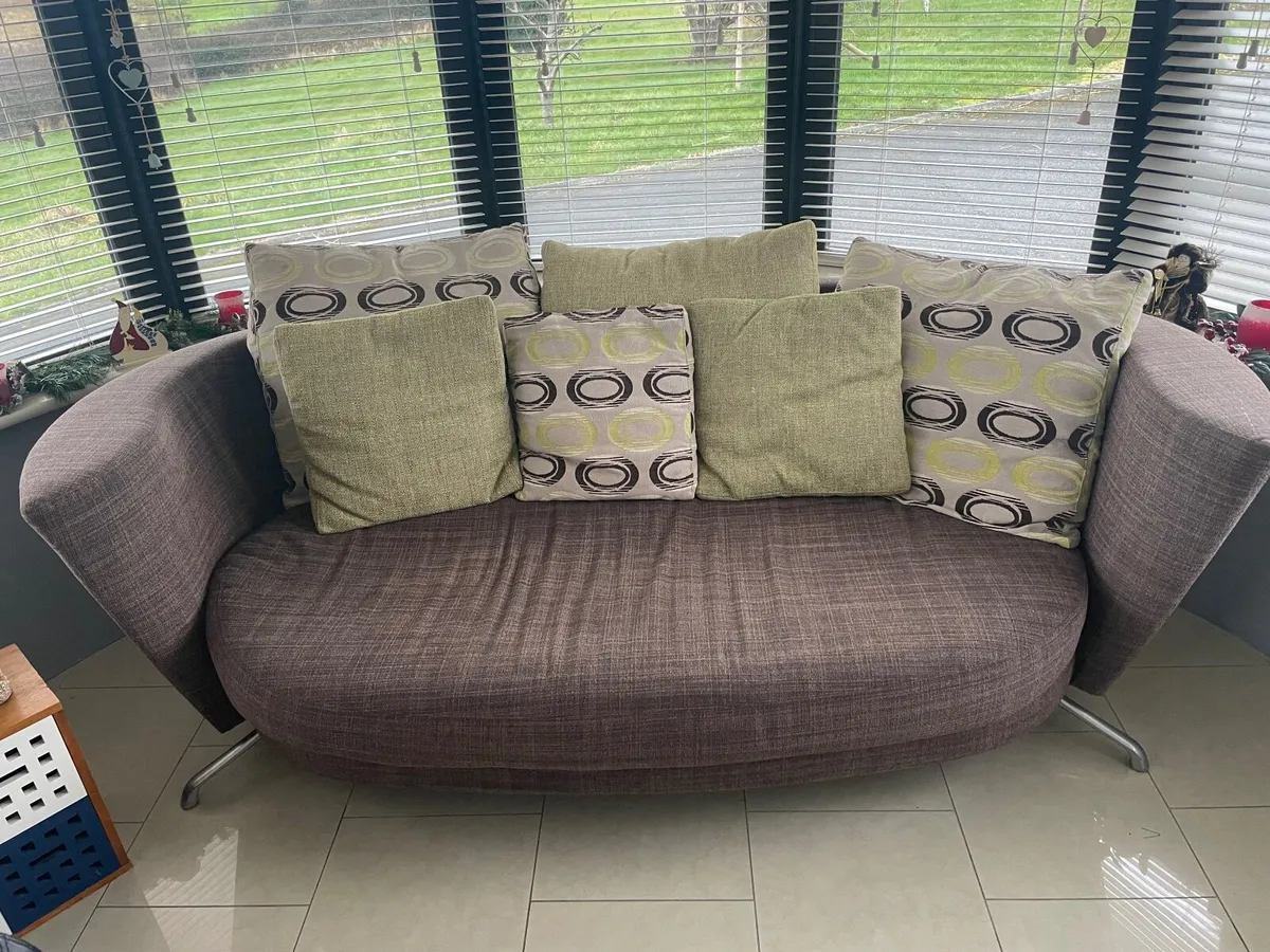 Living room furniture - Image 1