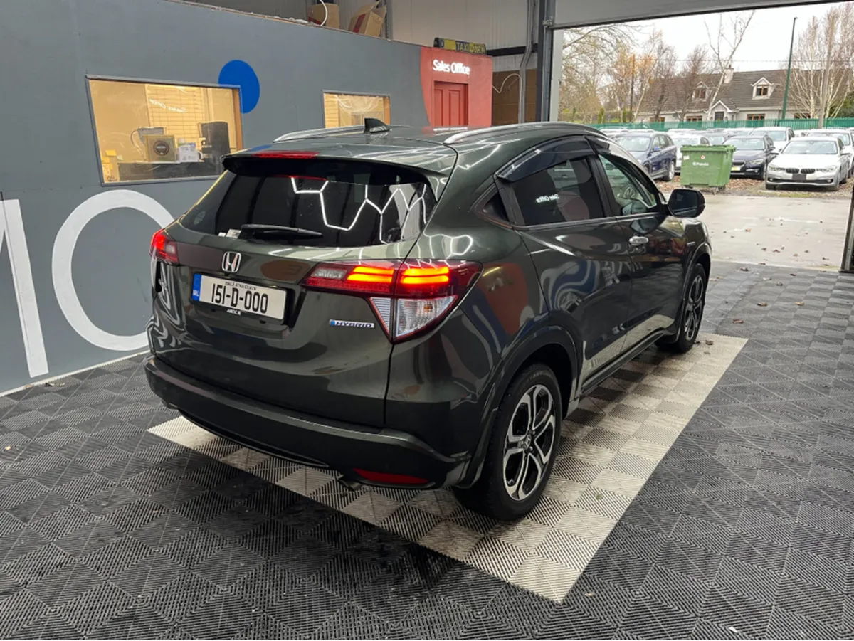 Honda Vezel €15950! 2015 HONDA VEZEL 1.5L HYBRID / - Image 2