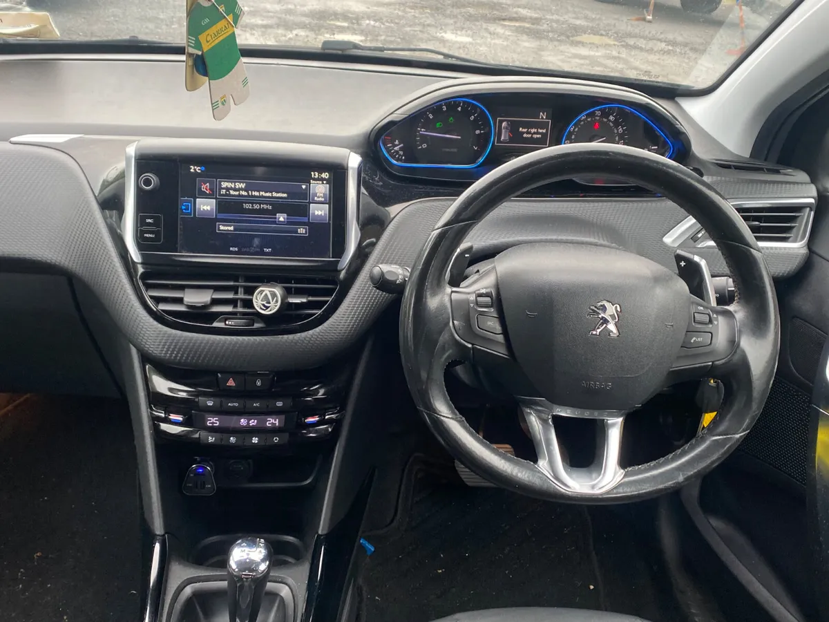 Kia Sportage 2012 - Image 2