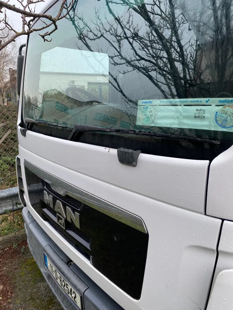 Man 12 Ton Truck 2011 - Image 3
