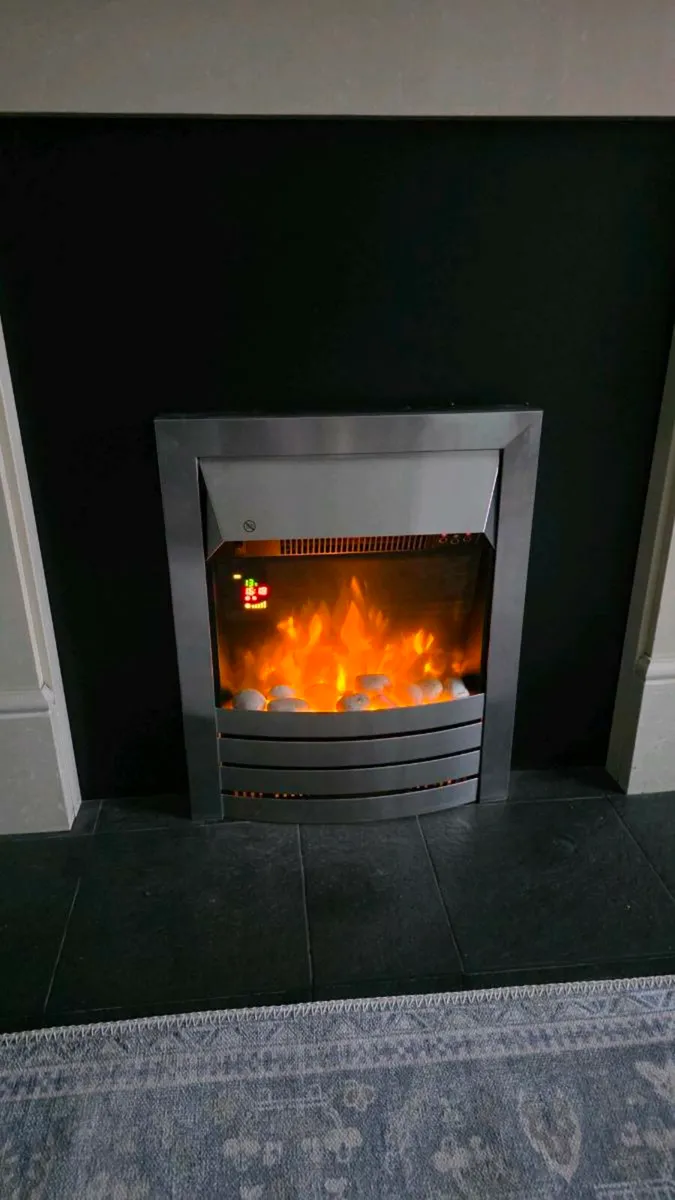 Electric fireplace