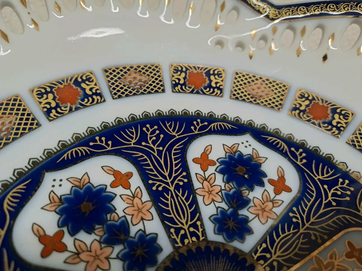 Antique Old Coalport pierced dish - Image 4