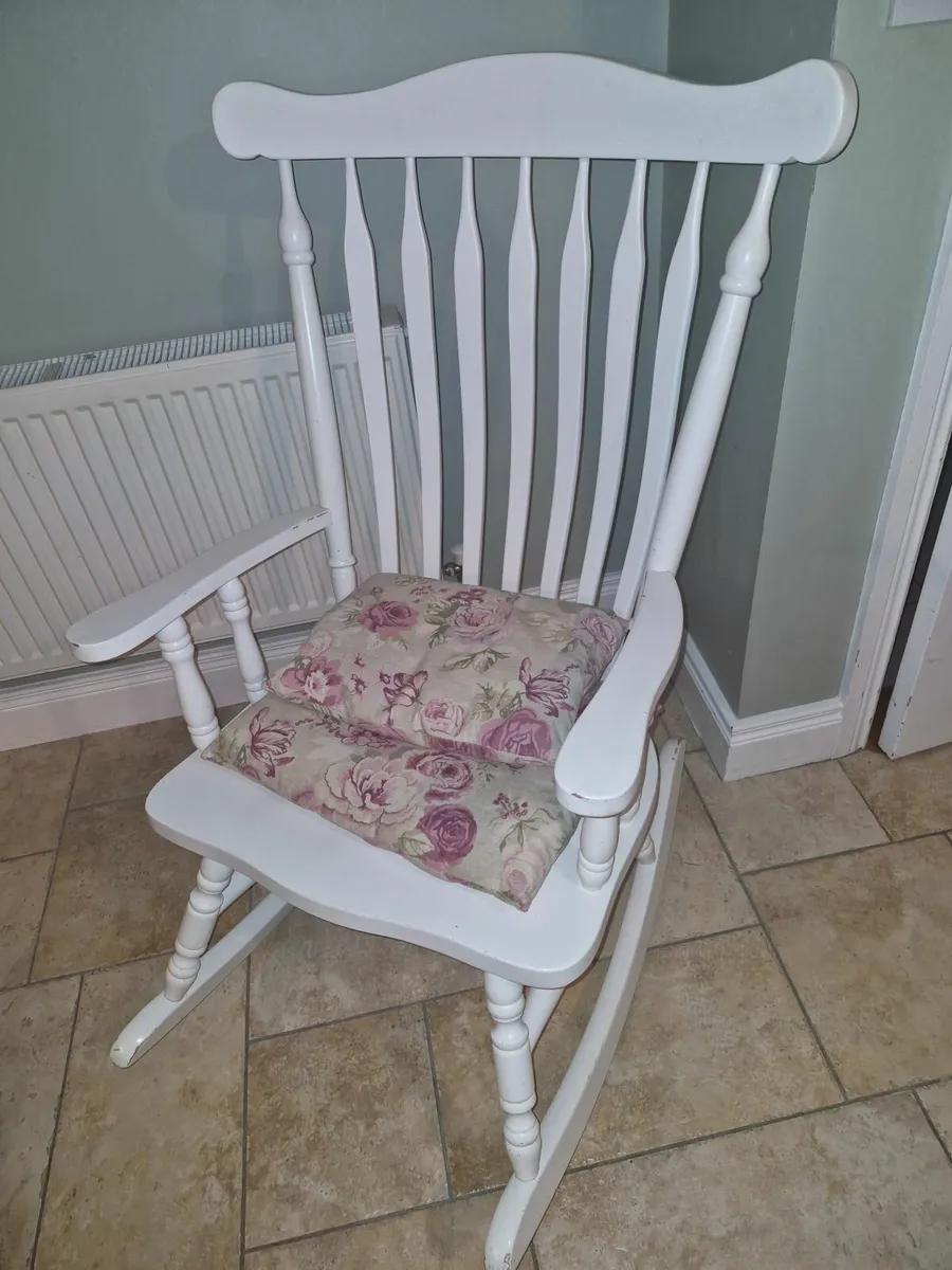 Rocking Chair - Image 2