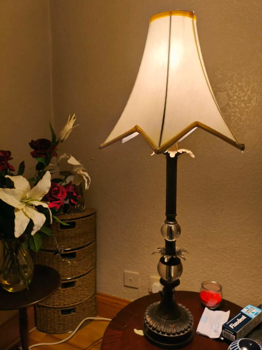 Lovely table lamp new,30 Euro bargain - Image 1