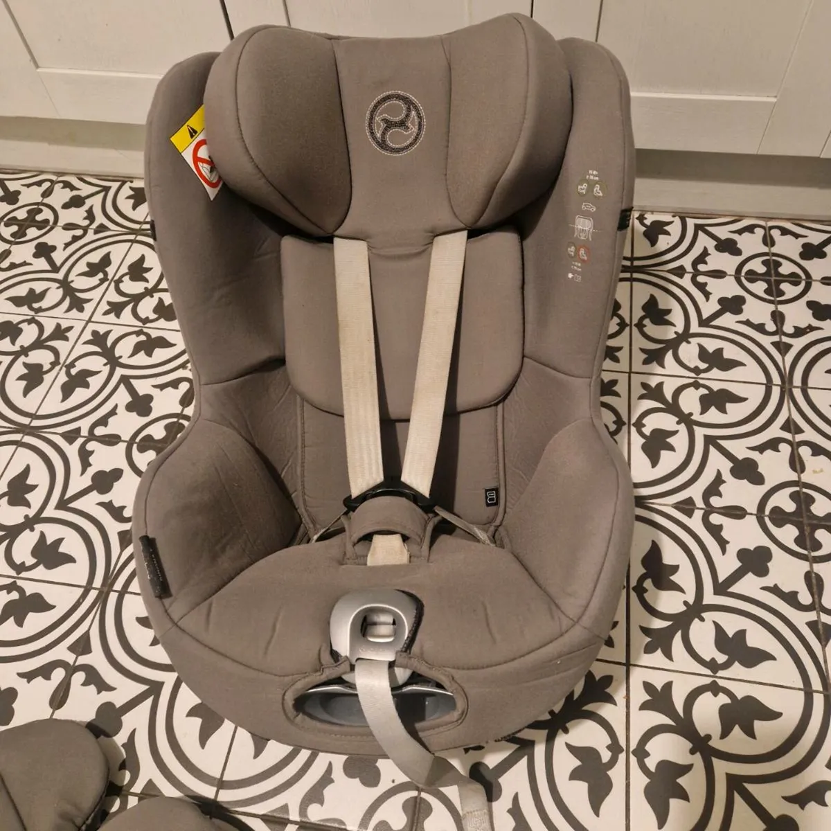 Cybex Sirona T car seat - Image 1