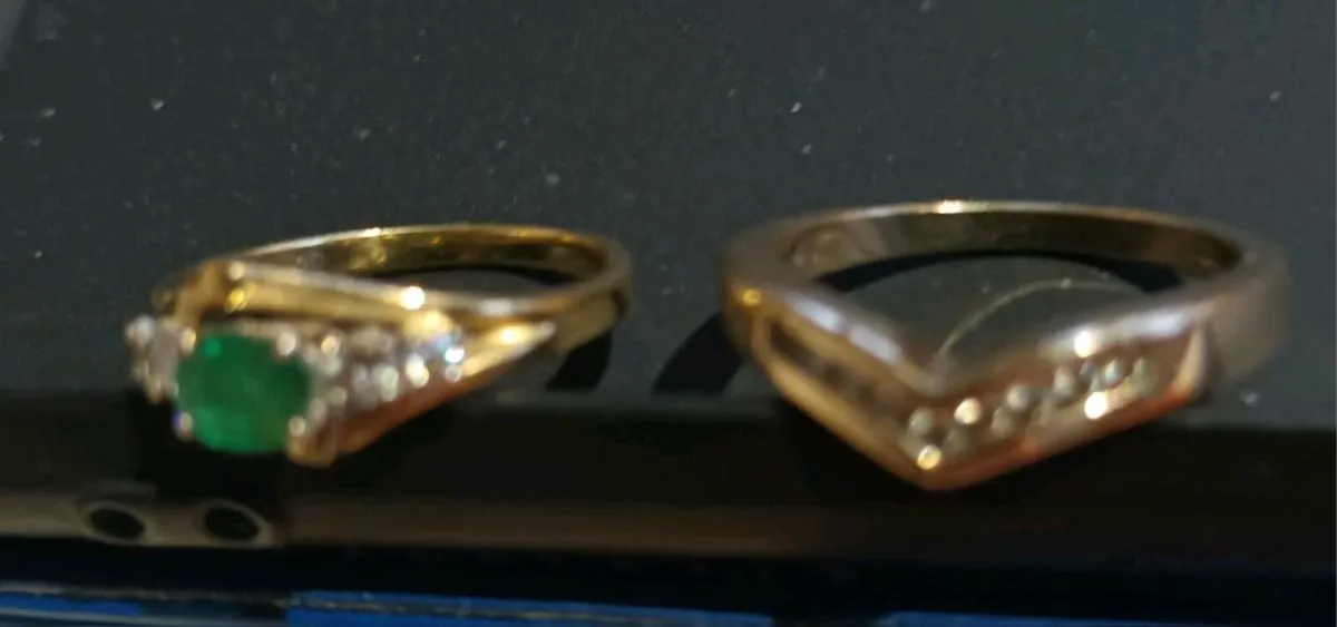 gold rings - Image 2