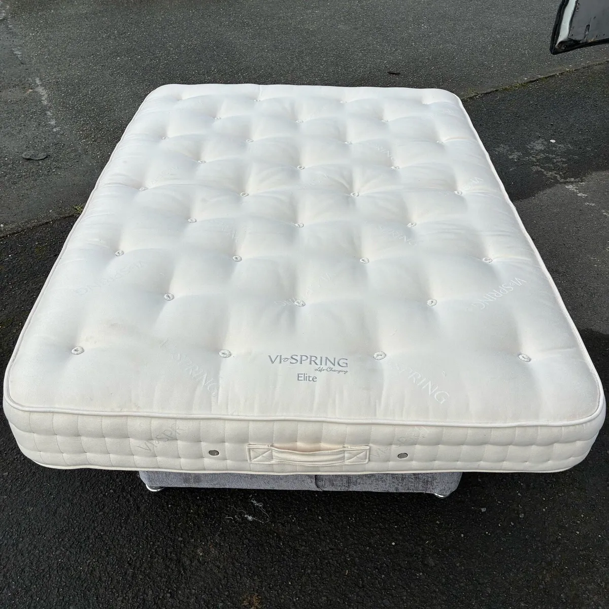 Vi Spring Double Mattress VGC! - Image 2