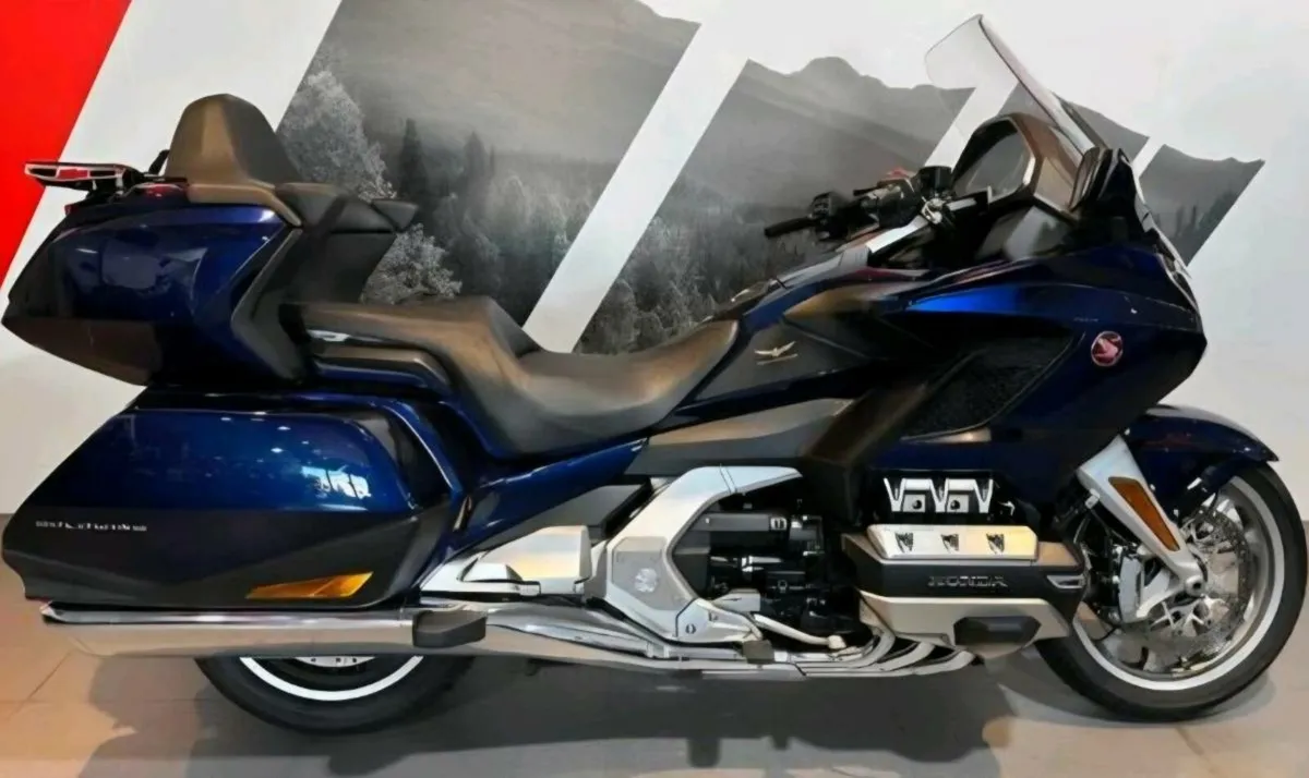 Honda Goldwing *WANTED* GL1800 DCT - Image 4
