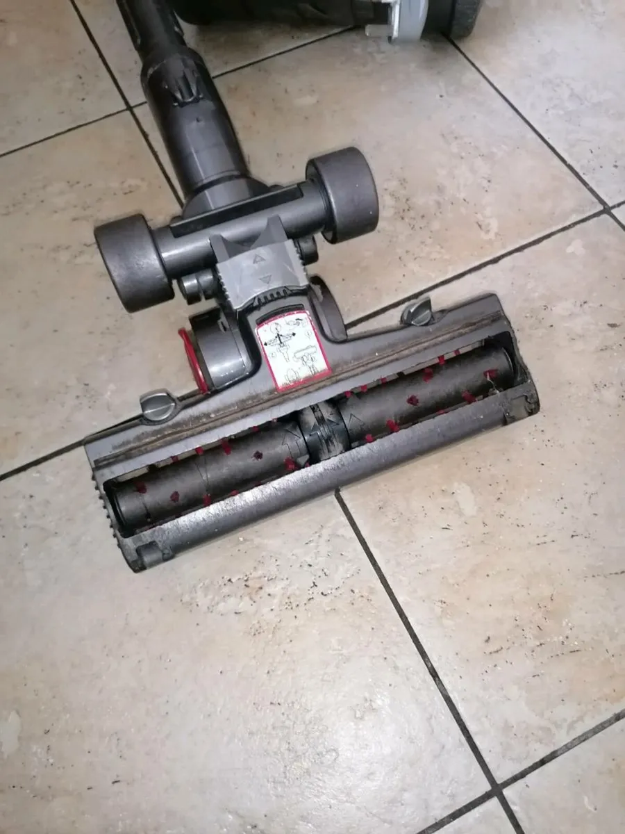 Dyson hoover - Image 4