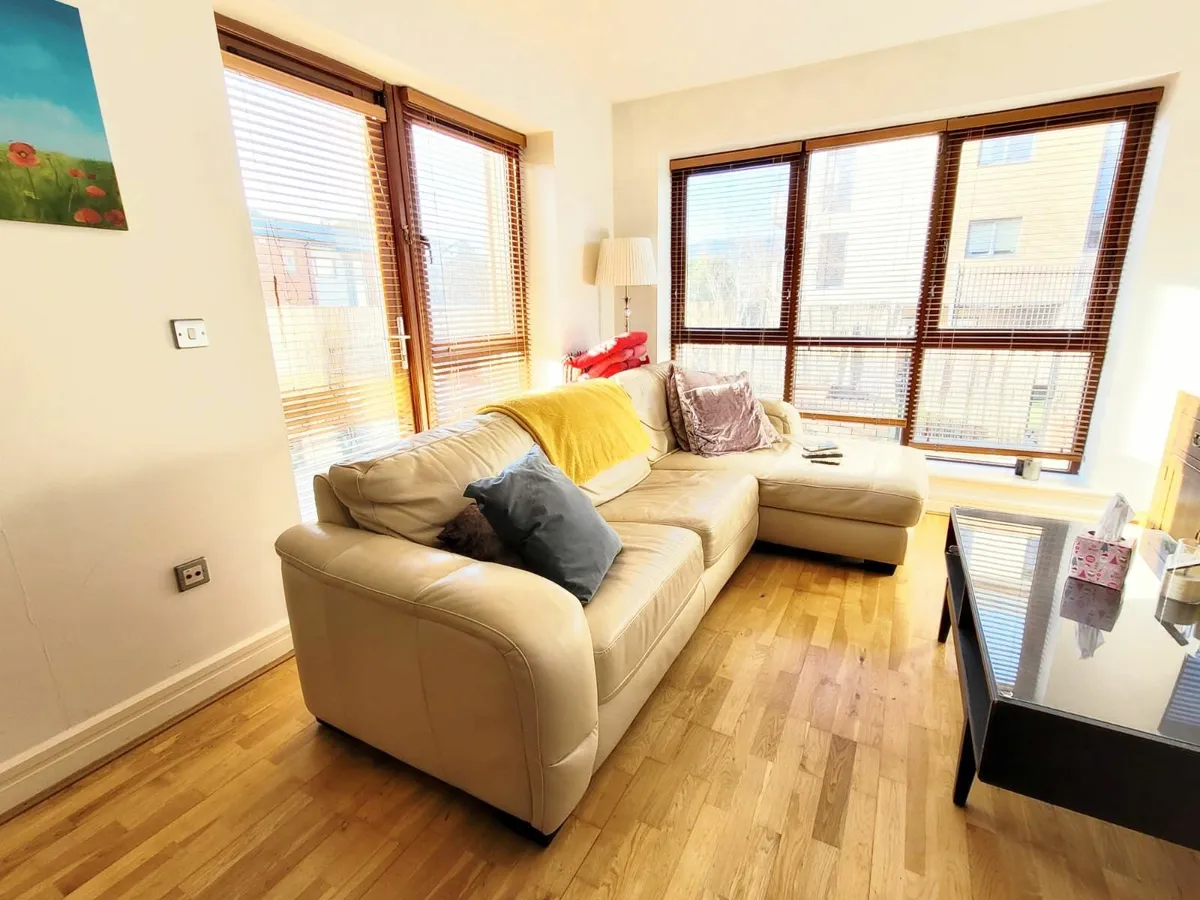 Corner sofa bed with storage - Image 1