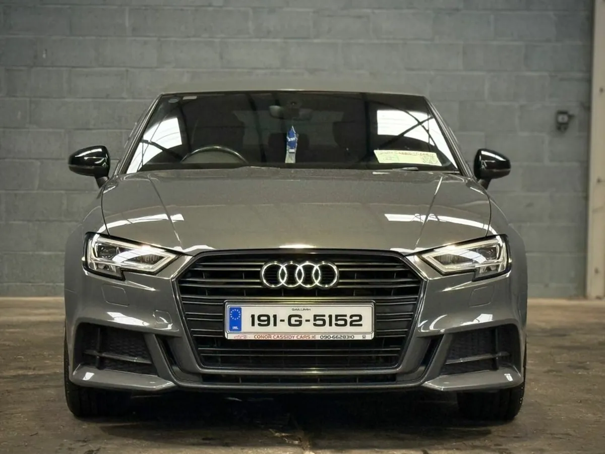 Audi A3 S-LINE Black Edition // 12 MONTH WARRANTY - Image 3