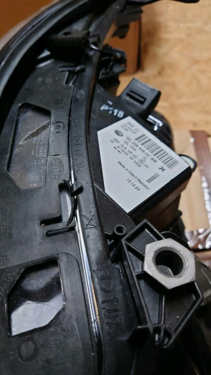 BMW E60 / E61 halogen headlight - Image 4