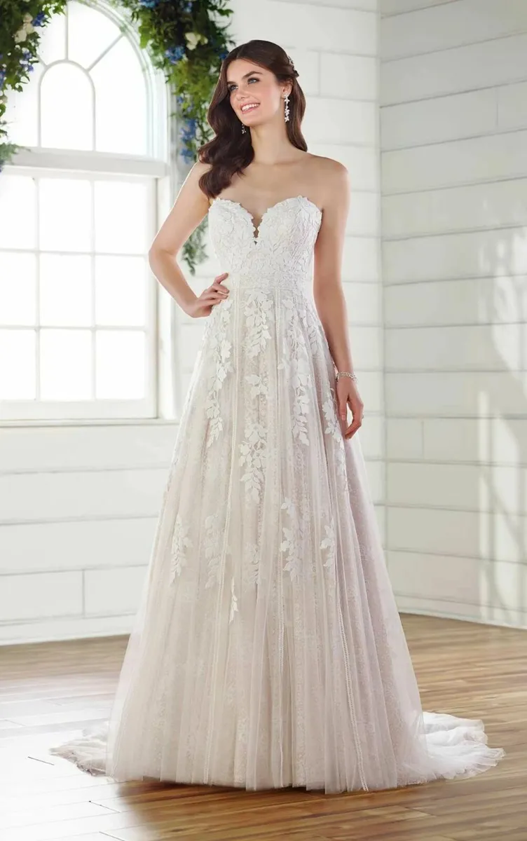 Wedding Dress - New/Unworn - Image 3